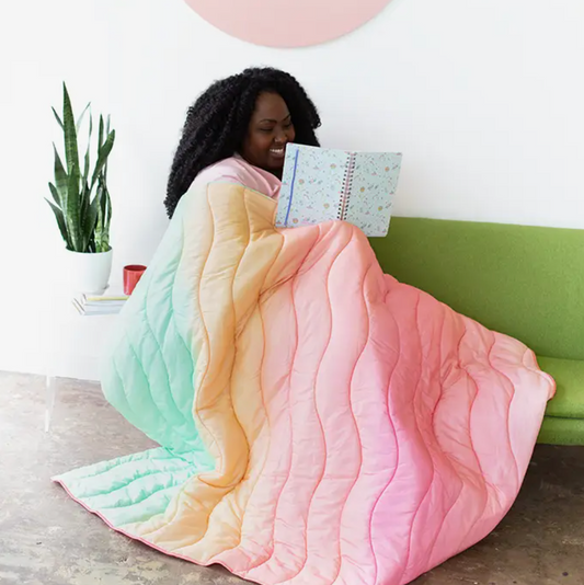 Ombre Puffy Blanket